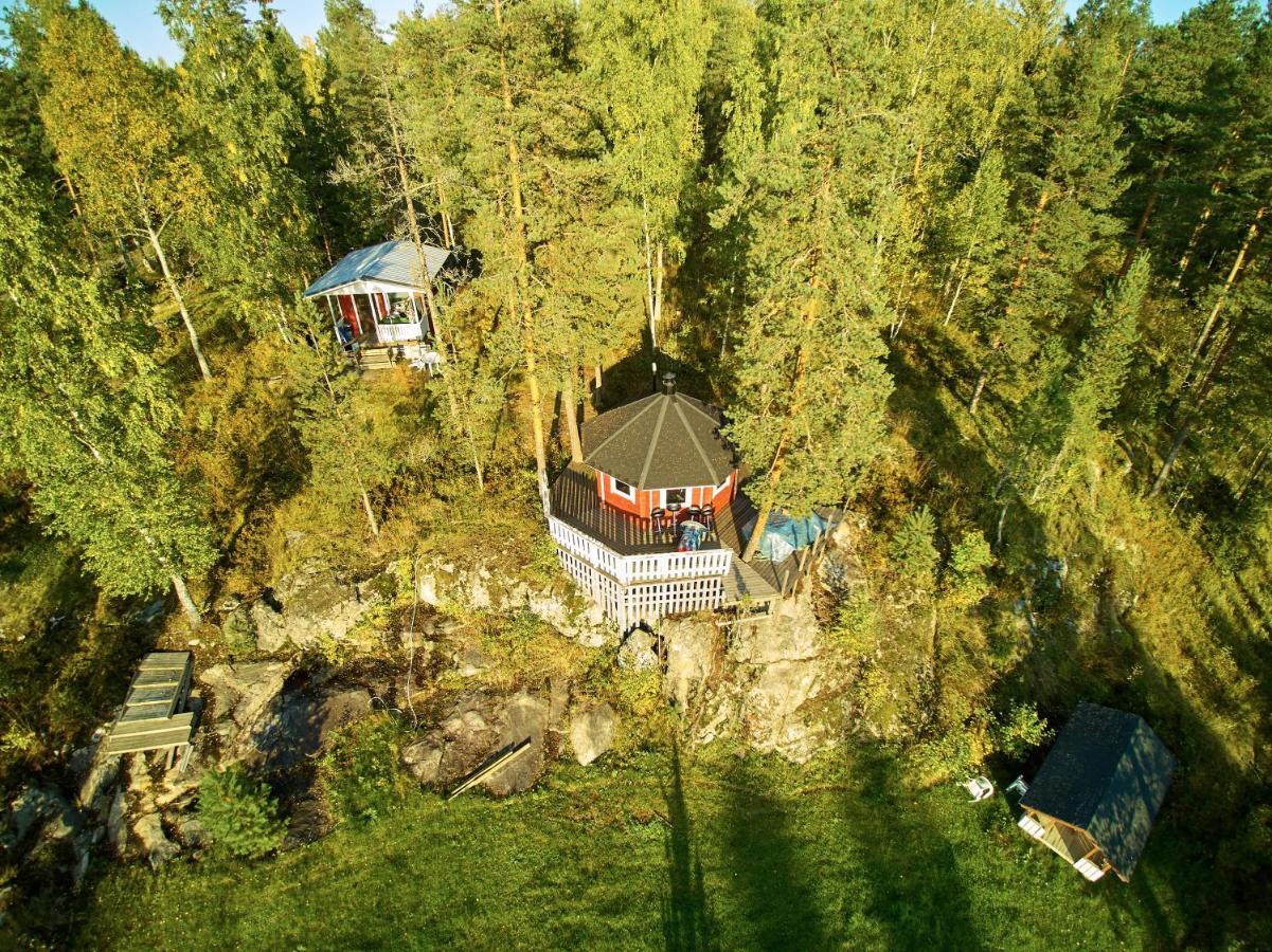 Hostel Mansikka Taipalsaari Buitenkant foto