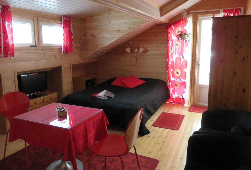 Hostel Mansikka Taipalsaari Buitenkant foto