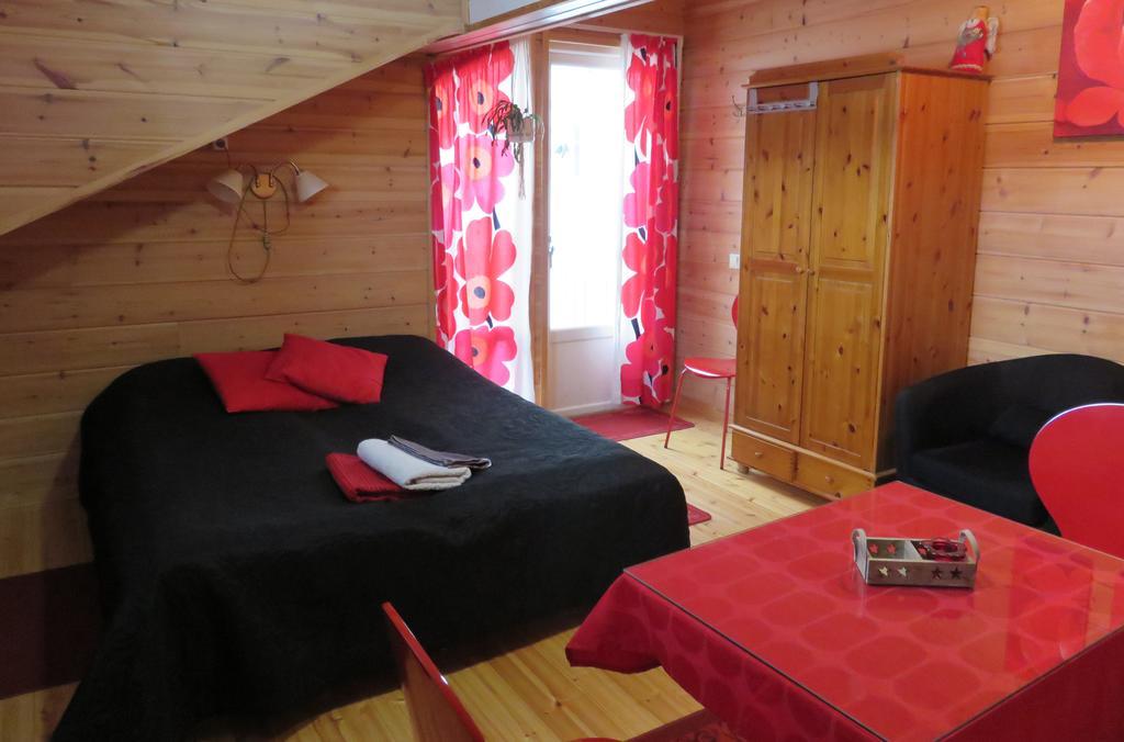Hostel Mansikka Taipalsaari Buitenkant foto